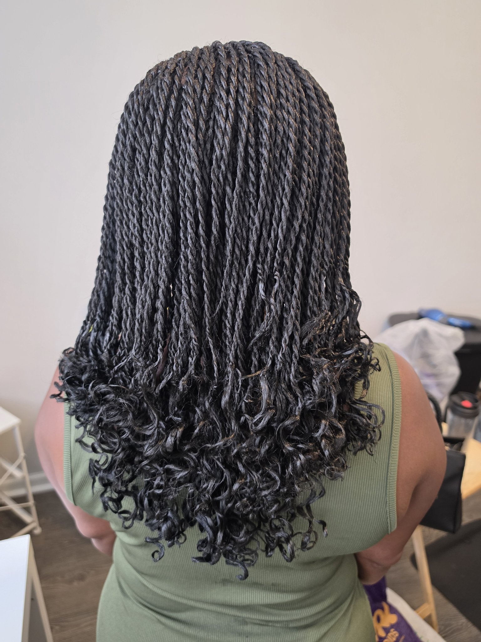Twists with curly ends